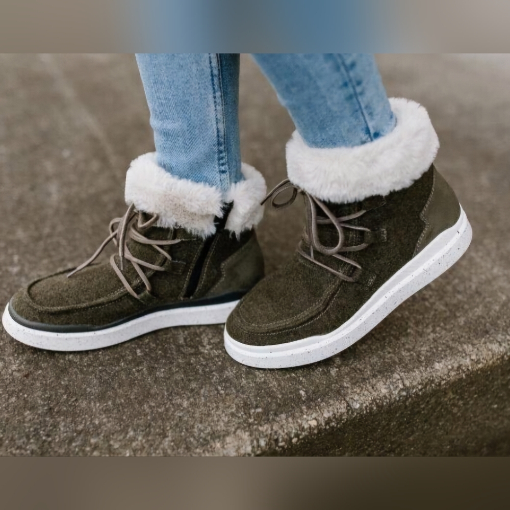Olive Waterproof Romika Fleece Ankle Zip Boots SZ. 37 NIB